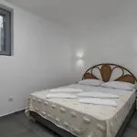 Luna Blanca Apartamento Adamantas (Milos)