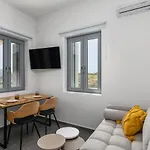 Luna Blanca Apartamento Adamantas (Milos)
